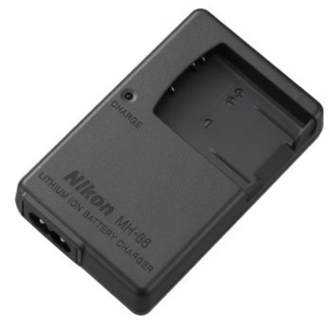 NIKON<br/>CHARGEUR BATTERIE MH-66