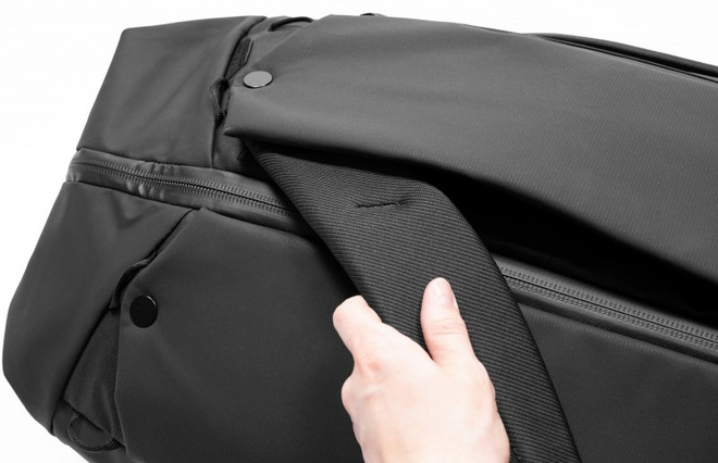 PEAK DESIGN<br/>TRAVEL DUFFELPACK 65L NOIR SAC A DOS