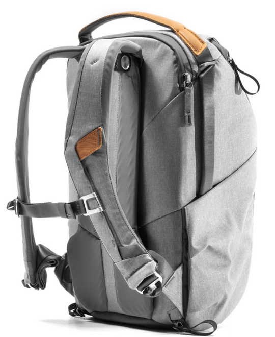 PEAK DESIGN<br/>EVERYDAY BACKPACK 20L ASH SAC A DOS