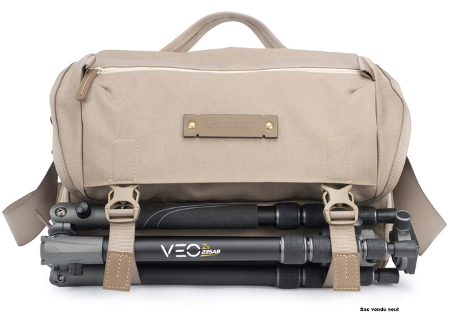 VANGUARD                  (PHO<br/>Sac bandouliere VEO RANGE38 Beige.