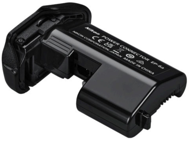 NIKON<br/>CONNECTEUR D ALIMENTATION EH-6A